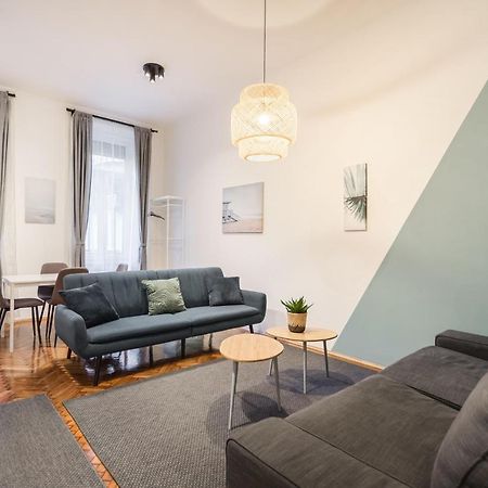Apartment Downtown Budapest Ferenc 42 Bagian luar foto