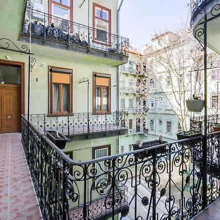 Apartment Downtown Budapest Ferenc 42 Bagian luar foto