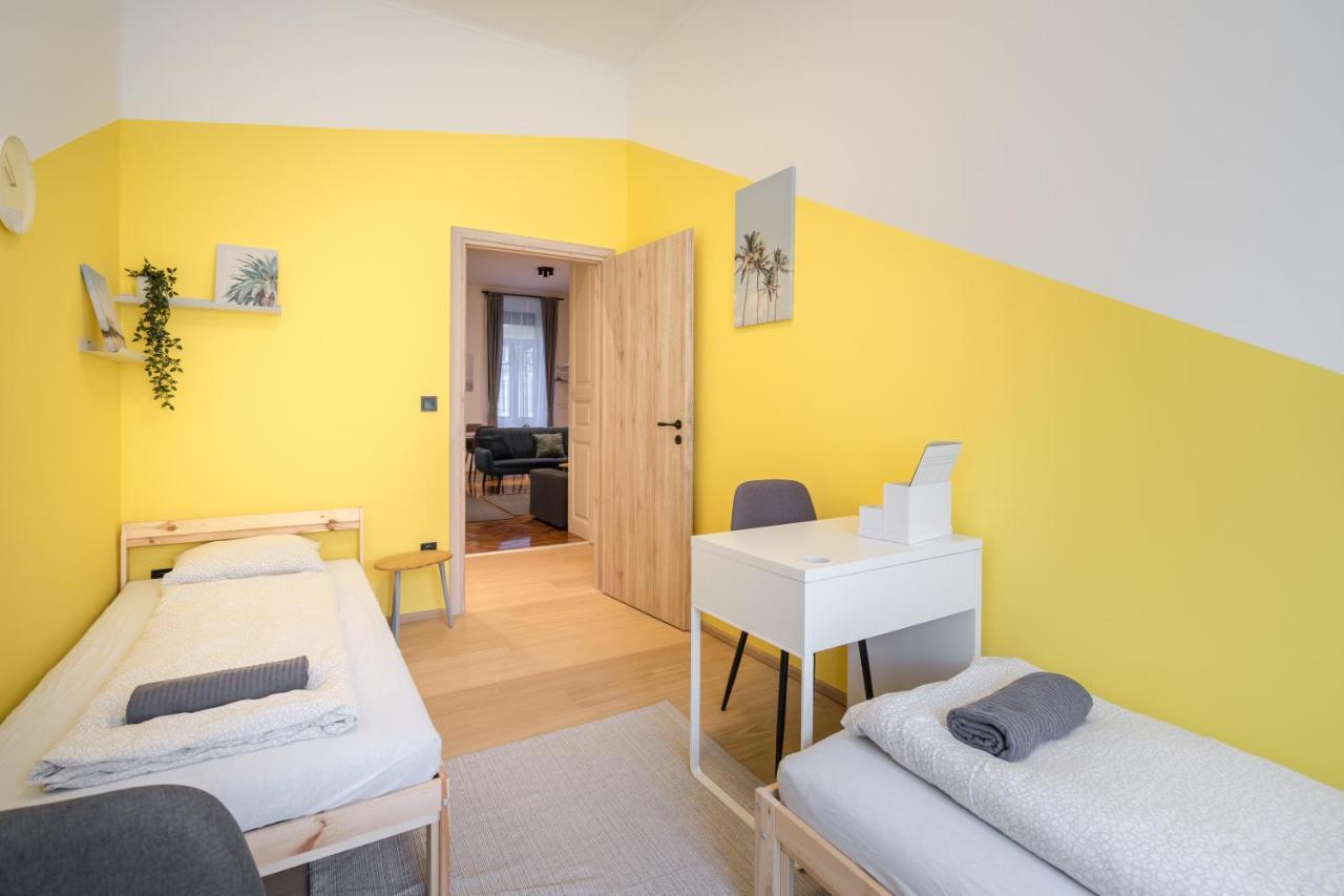 Apartment Downtown Budapest Ferenc 42 Bagian luar foto