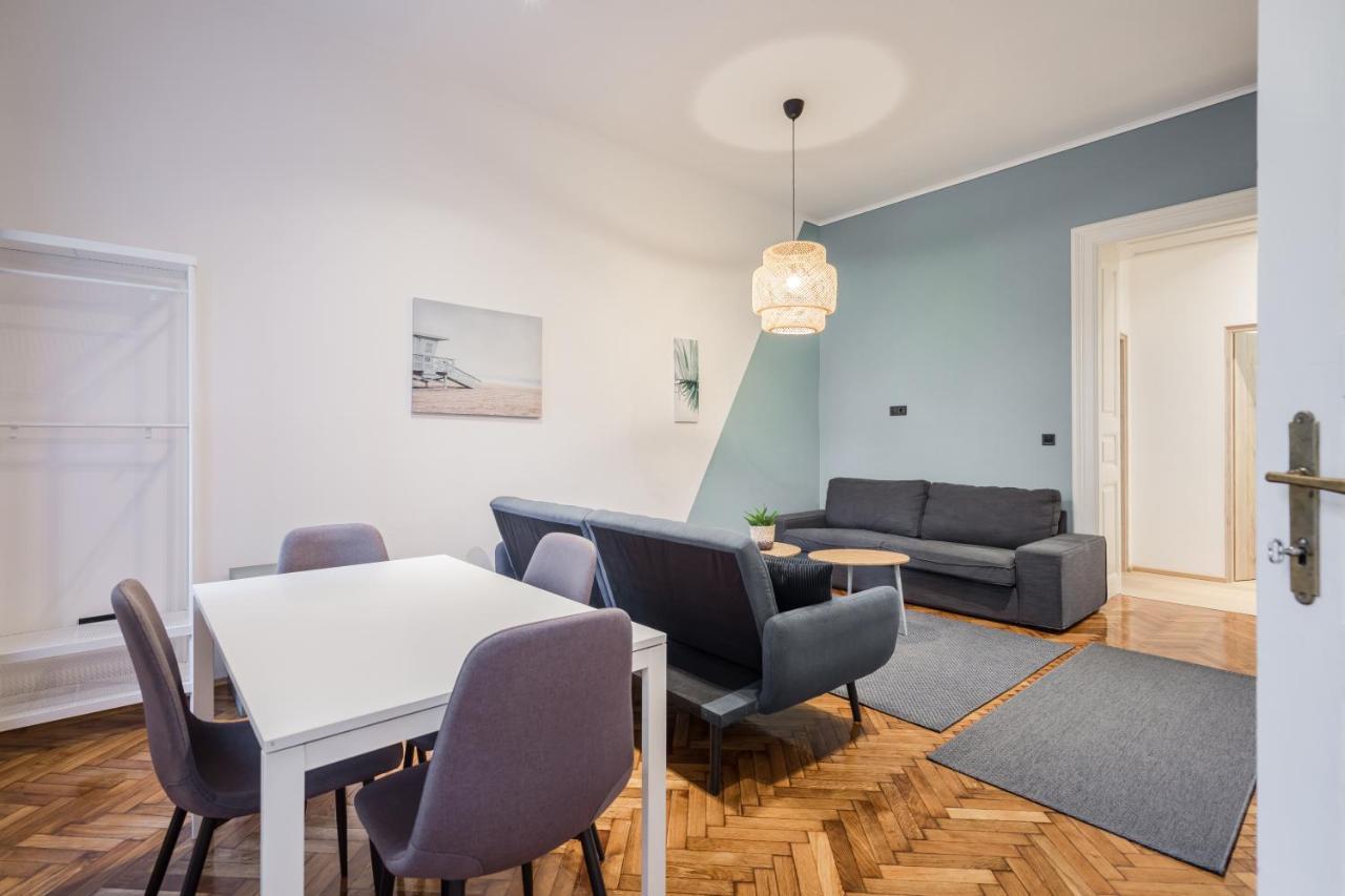 Apartment Downtown Budapest Ferenc 42 Bagian luar foto