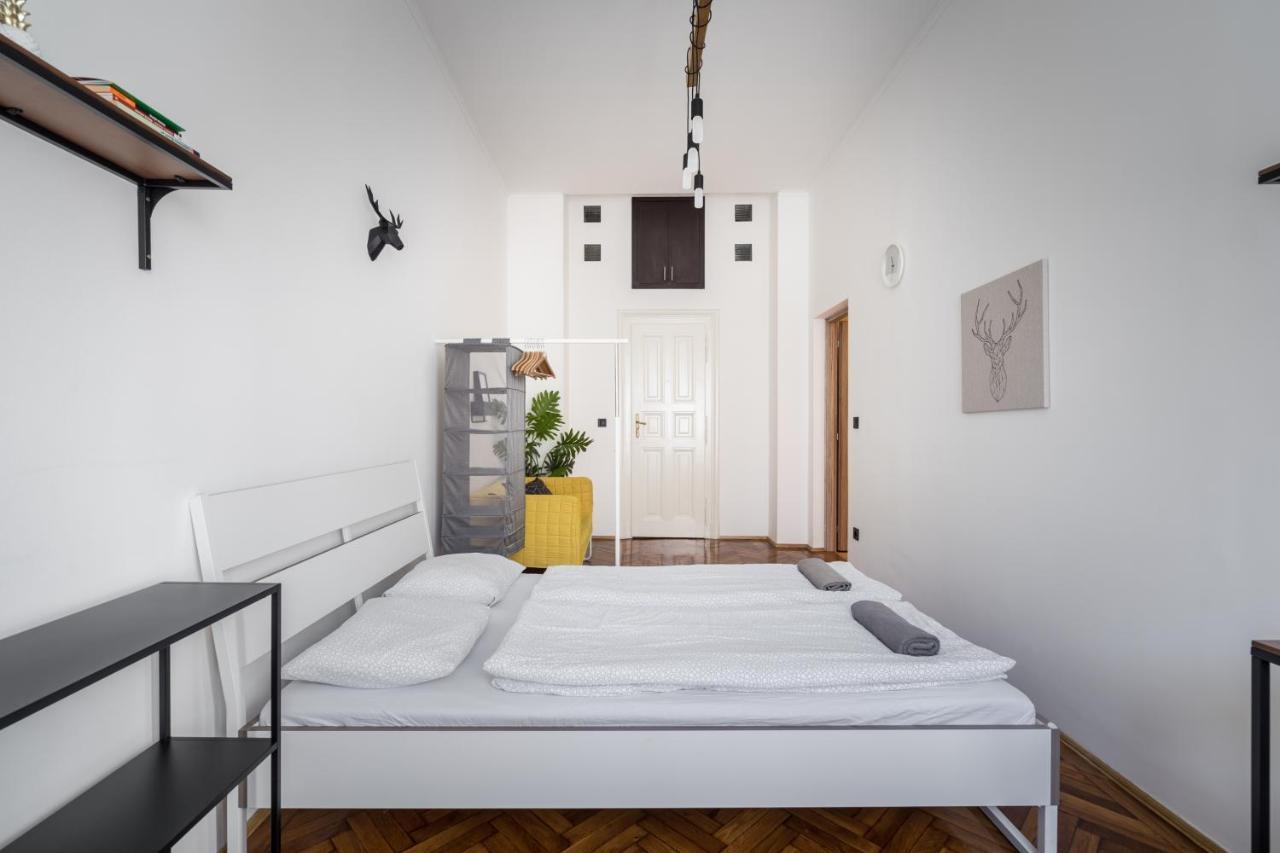 Apartment Downtown Budapest Ferenc 42 Bagian luar foto